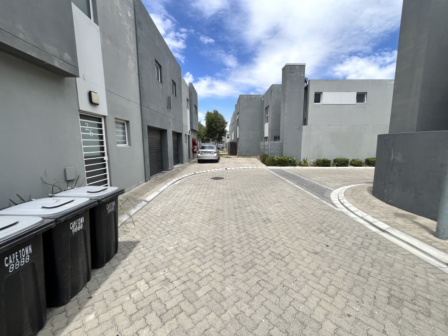3 Bedroom Property for Sale in Parklands Western Cape